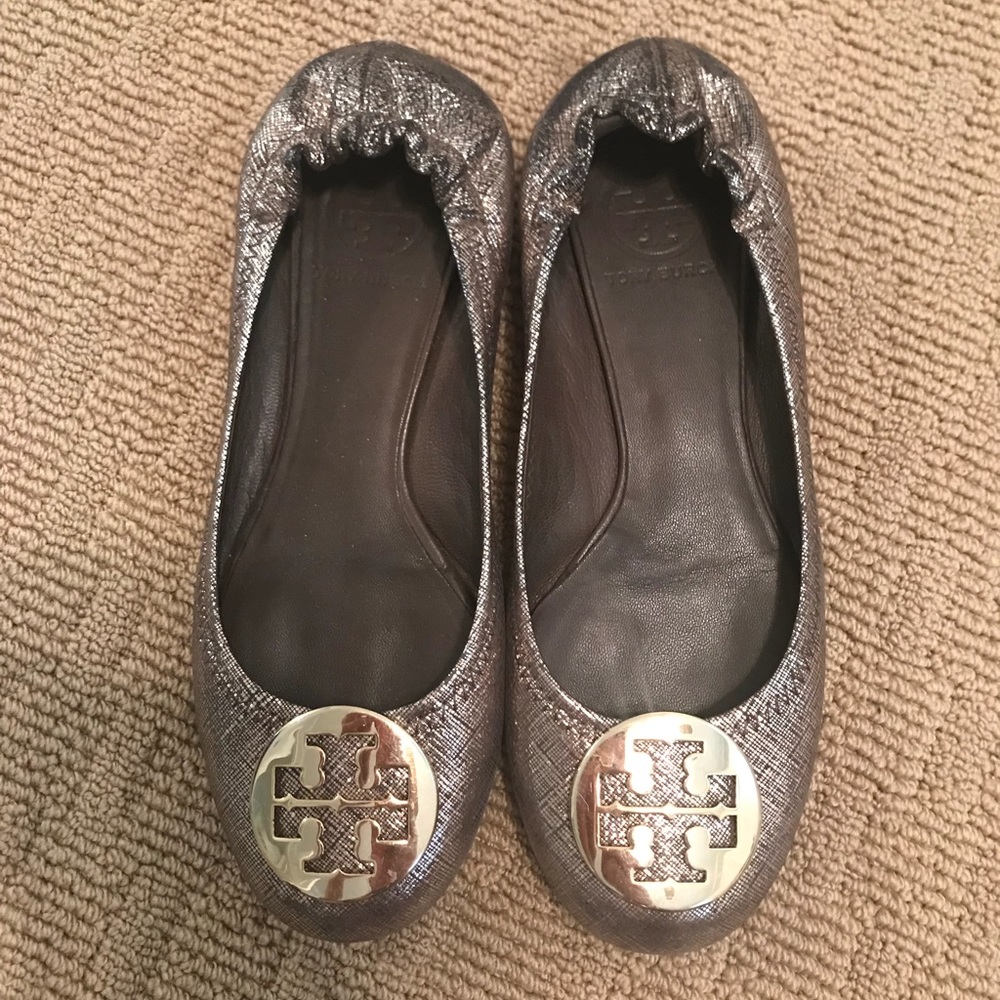 Size 8 Metallic Bronze Tory Burch Minnie Flats